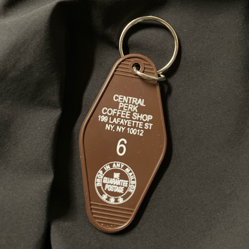NEW~Central Perk Vintage Motel Brown Key Fob